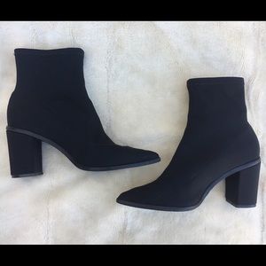 Schutz Black Pointed Sleek Soft Bootie